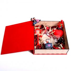 Kadın Hediye Kutusu