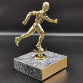Koşucu Figürlü Ödül Kupa