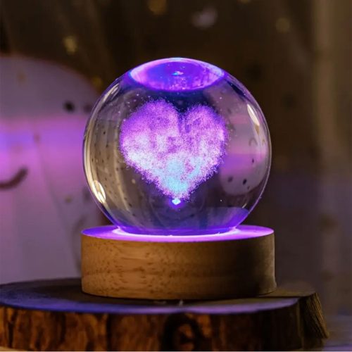 Kalp Tasarımlı Işıklı Cam Küre