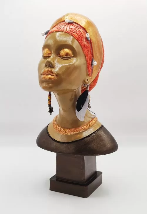Afrikali Kadin Heykeli sol caraz